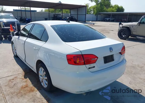 2013 Volkswagen Jetta 2.5L Se z USA, uszkodzony, nr VIN 3VWDP7AJ4DM423113